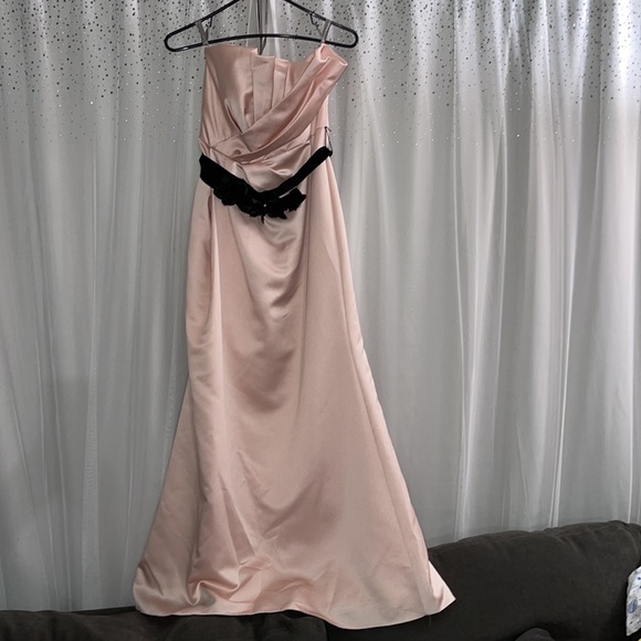 Vera wang bridesmaid dress - Picture 3 of 15